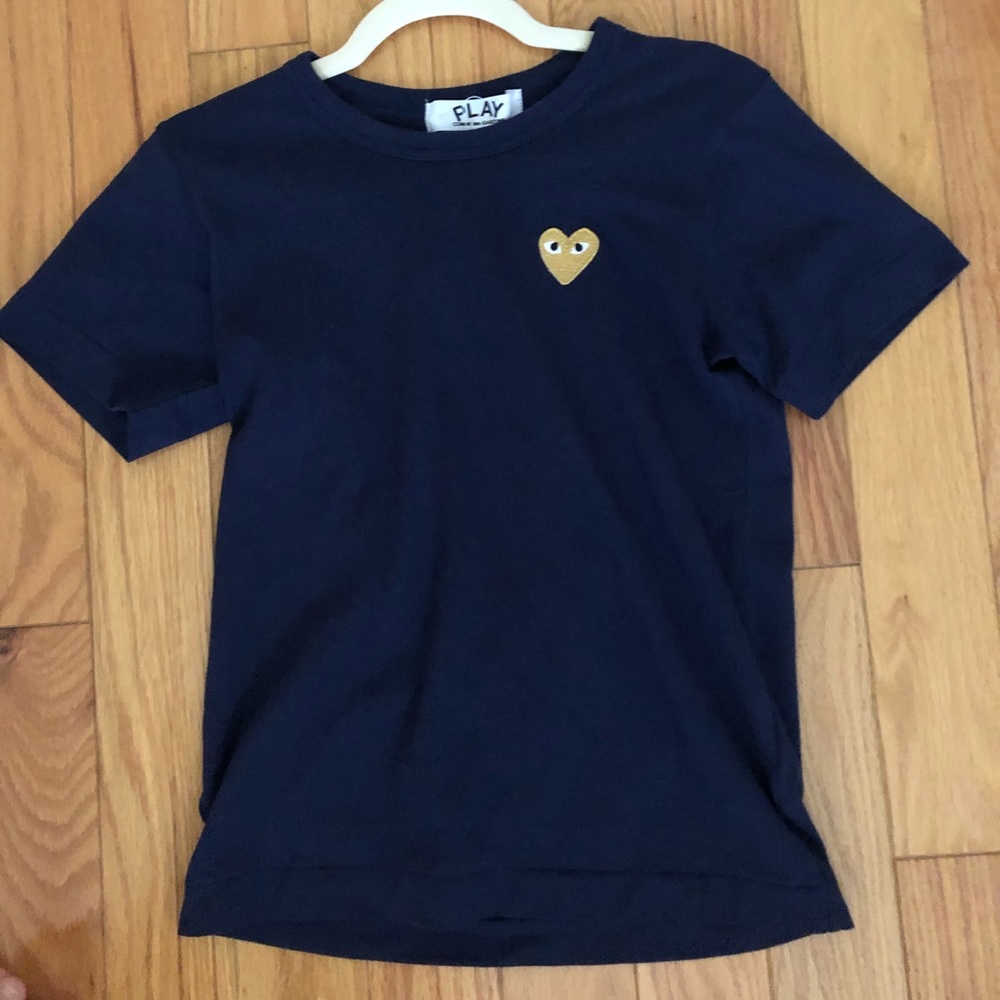 CDG Tee with golden heart